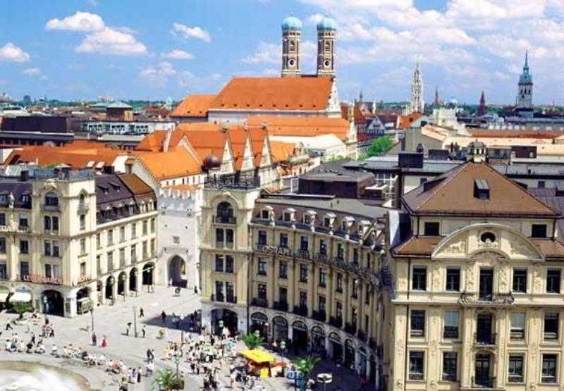 Courtyard By Marriott Center München
